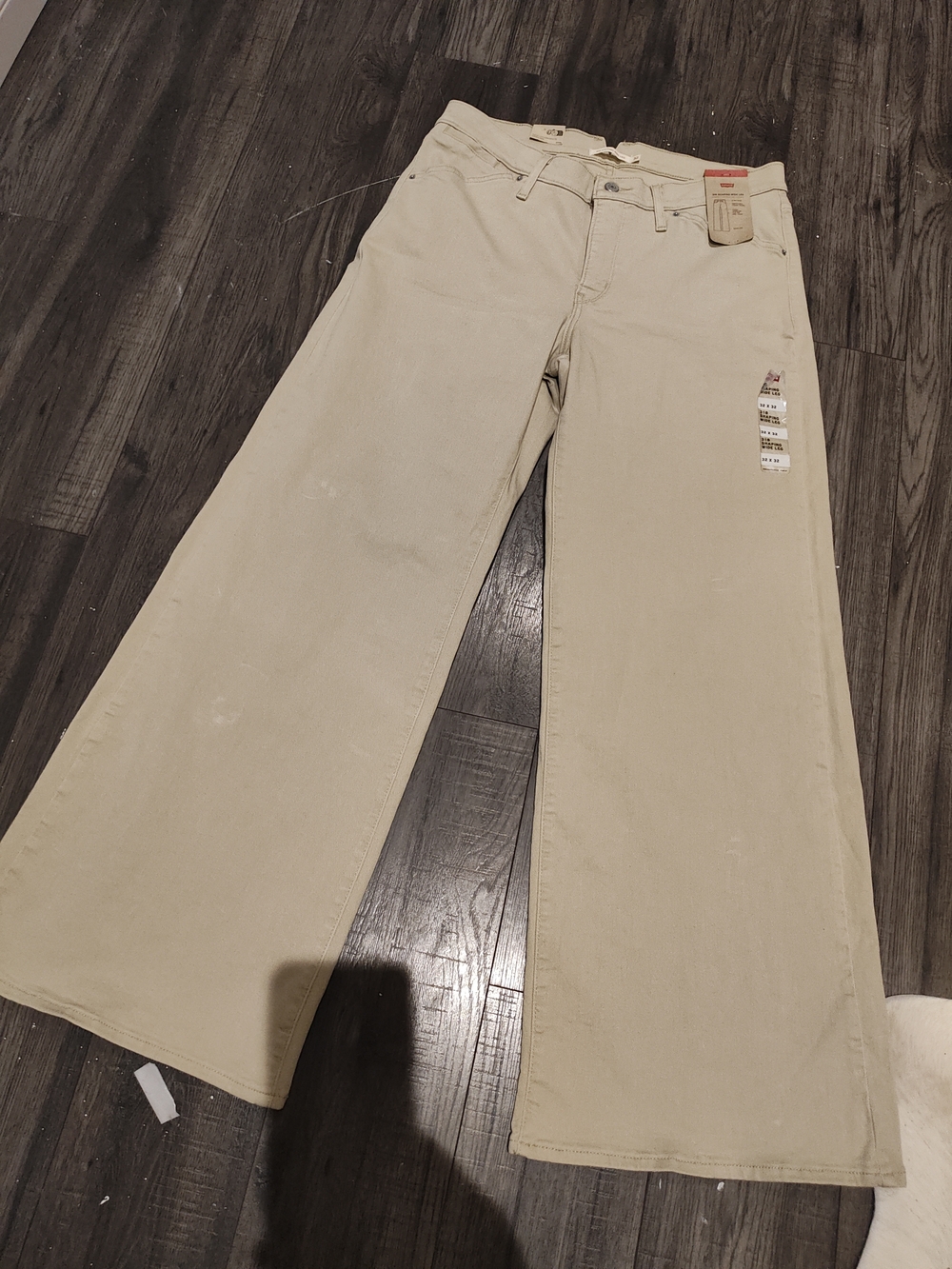Levi's Wide-Leg Jeans in Beige 32/33